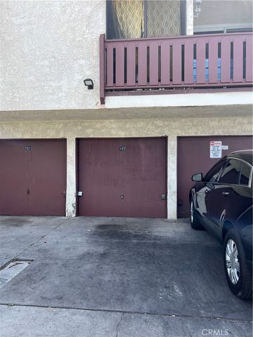 1001 Cherry, Long Beach, CA 90813