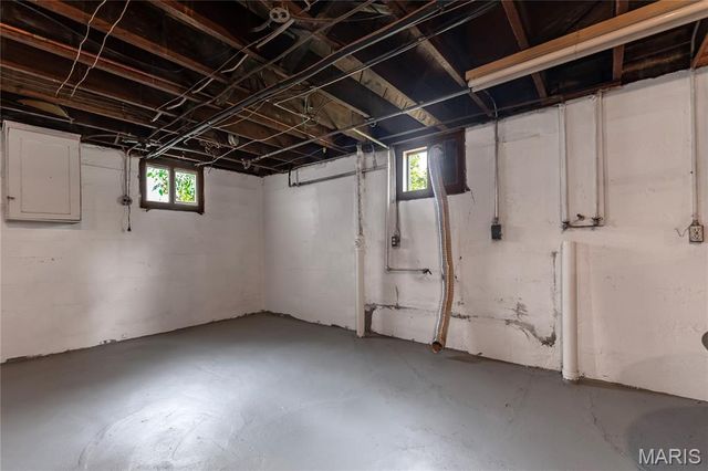 613 Waller Avenue, Lemay, MO 63125