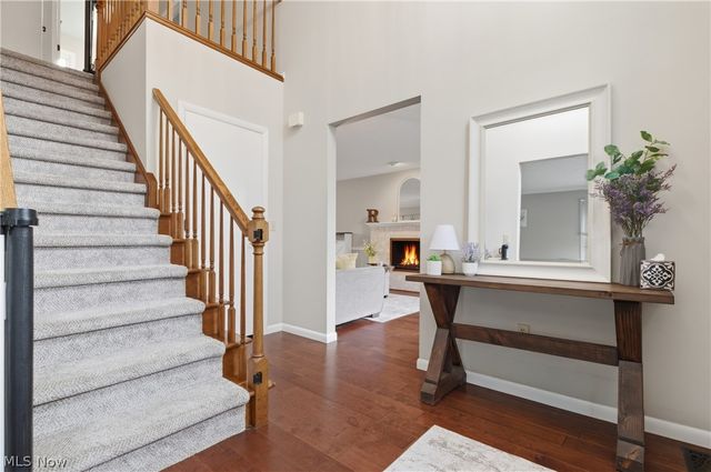 598 Chancellor Circle, Avon Lake, OH 44012