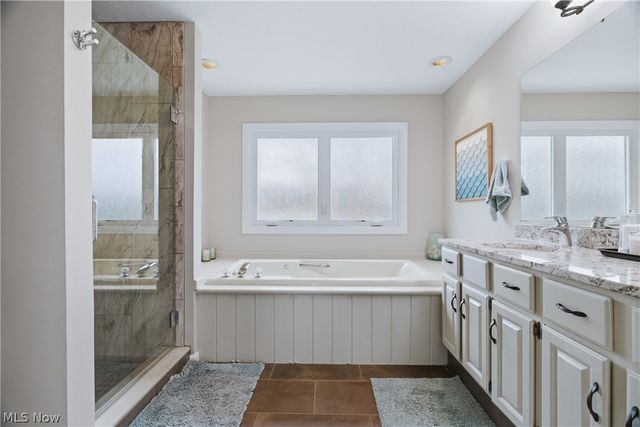 598 Chancellor Circle, Avon Lake, OH 44012