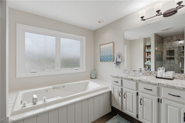 598 Chancellor Circle, Avon Lake, OH 44012