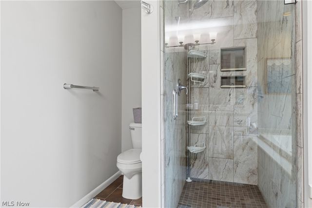 598 Chancellor Circle, Avon Lake, OH 44012