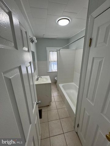 244 EUCLID AVE, Trenton, NJ 08609