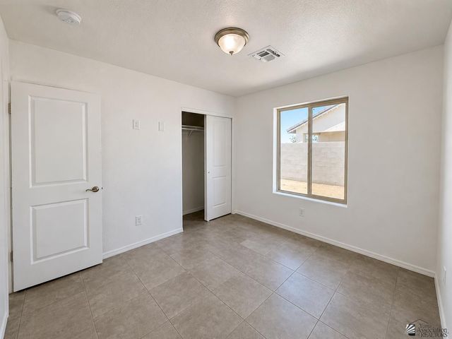 4792 E Udall Ln, San Luis, AZ 85349