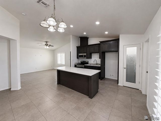 4792 E Udall Ln, San Luis, AZ 85349