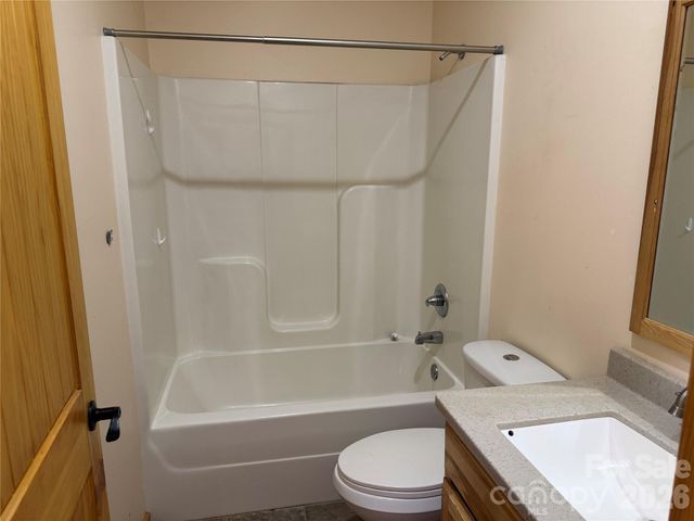 24 Supooh Lane, Sylva, NC 28779