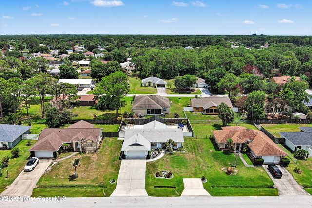 1550 Heartwellville Street NW, Palm Bay, FL 32907