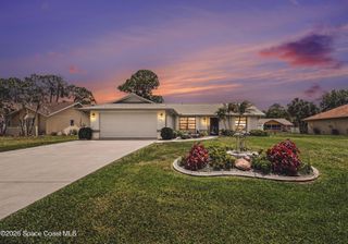 1550 Heartwellville Street NW, Palm Bay, FL 32907