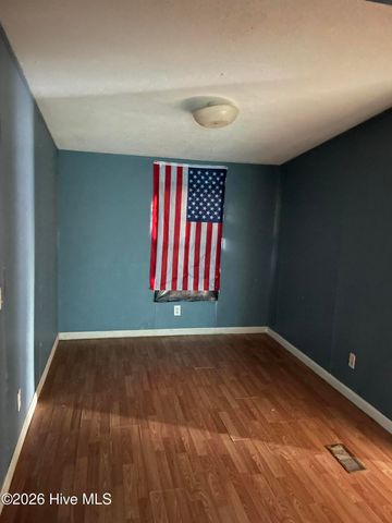 2226 Melonie Court, Greenville, NC 27834