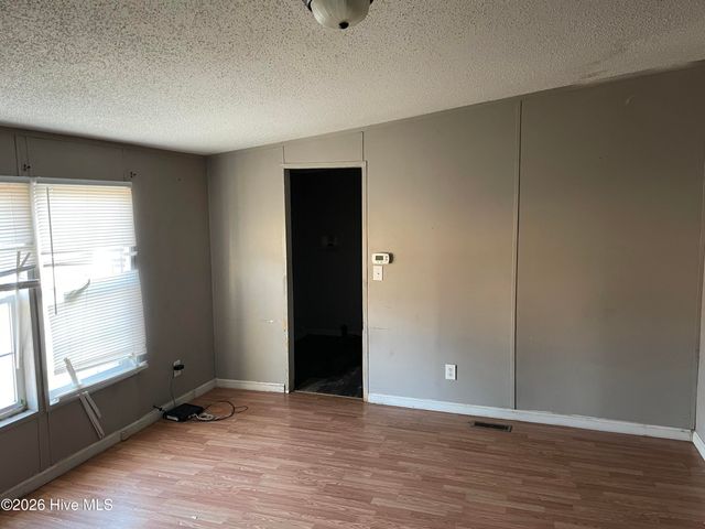 2226 Melonie Court, Greenville, NC 27834