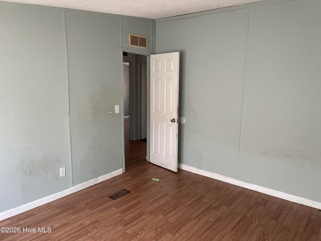 2226 Melonie Court, Greenville, NC 27834