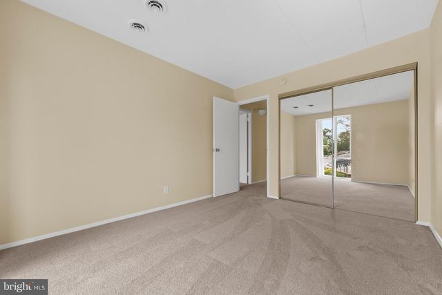 5701 INDIAN CT #8, Alexandria, VA 22303