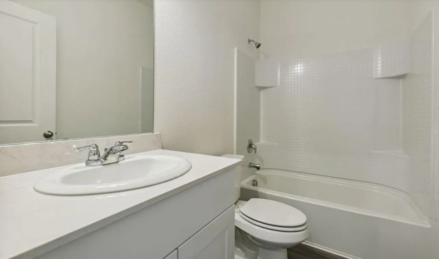 1664 Hossler Trail, Fort Worth, TX 76052