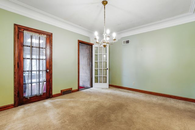 7039 Forest Avenue, Hammond, IN 46324