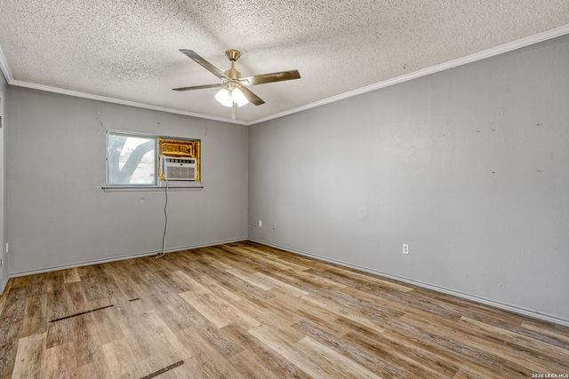 4935 Grey Hawk, San Antonio, TX 78217