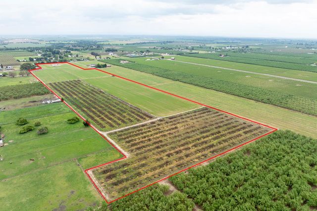 8712 Yosemite Blvd, Modesto, CA 95357