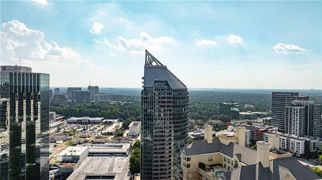 3338 Peachtree Road NE 2105, Atlanta, GA 30326