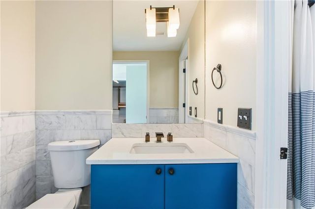 3338 Peachtree Road NE 2105, Atlanta, GA 30326