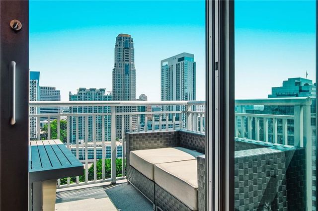3338 Peachtree Road NE 2105, Atlanta, GA 30326
