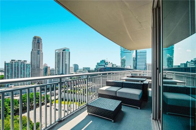 3338 Peachtree Road NE 2105, Atlanta, GA 30326
