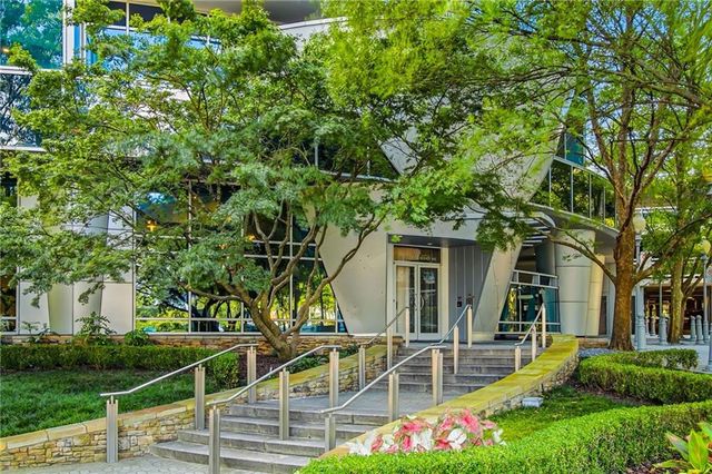 3338 Peachtree Road NE 2105, Atlanta, GA 30326