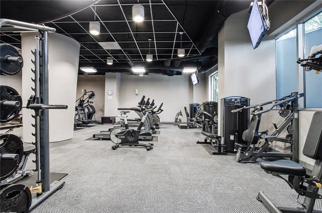 3338 Peachtree Road NE 2105, Atlanta, GA 30326