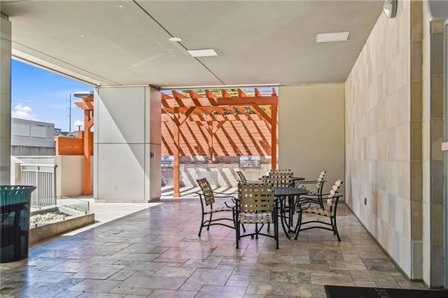 3338 Peachtree Road NE 2105, Atlanta, GA 30326