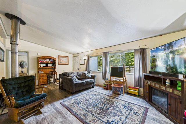 5423 Cummings Road, Eureka, CA 95503