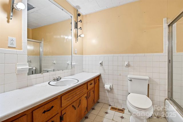 1532 Ashworth Road, Marion, NC 28752
