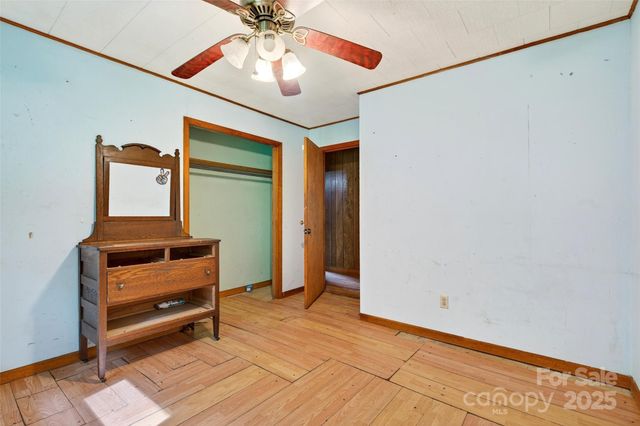 1532 Ashworth Road, Marion, NC 28752