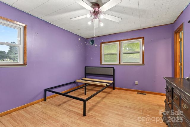 1532 Ashworth Road, Marion, NC 28752