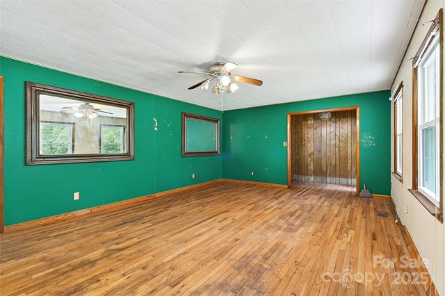 1532 Ashworth Road, Marion, NC 28752