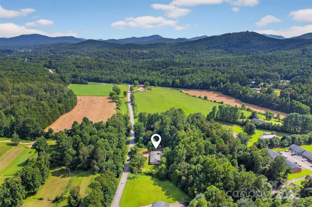 1532 Ashworth Road, Marion, NC 28752