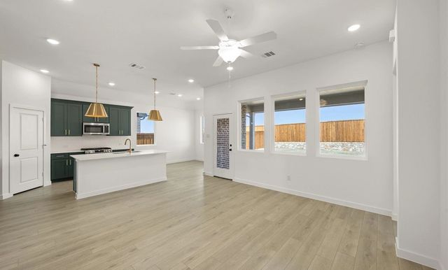 1908 Boston Way, Princeton, TX 75407