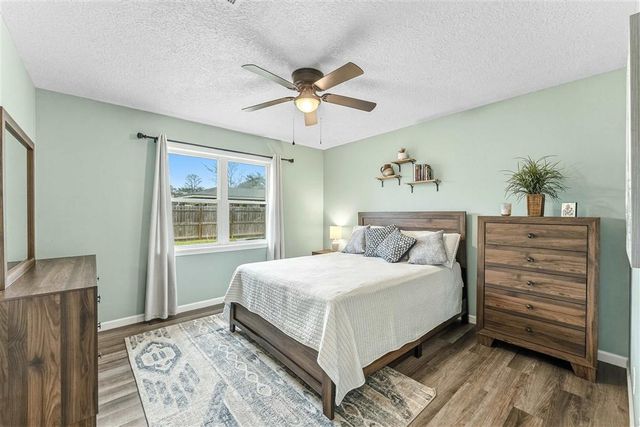 201 Crestwood St Street, Lake Charles, LA 70605