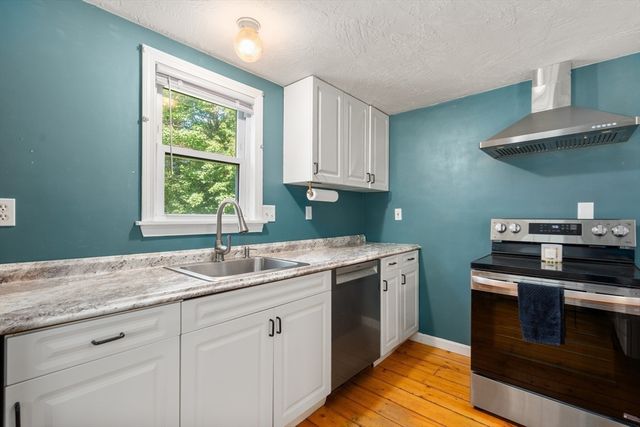 224 Turkey Hill Rd, Rutland, MA 01543