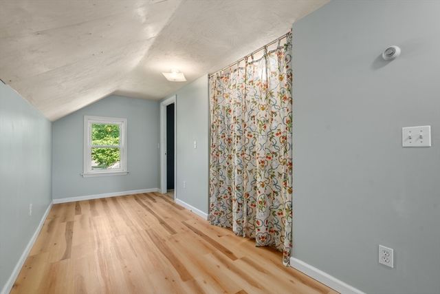 224 Turkey Hill Rd, Rutland, MA 01543