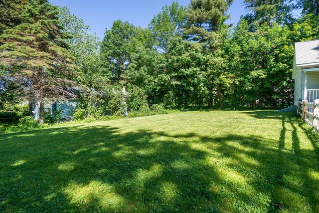 224 Turkey Hill Rd, Rutland, MA 01543