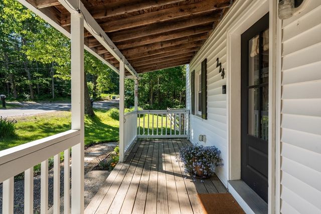 224 Turkey Hill Rd, Rutland, MA 01543