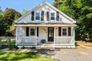 224 Turkey Hill Rd, Rutland, MA 01543