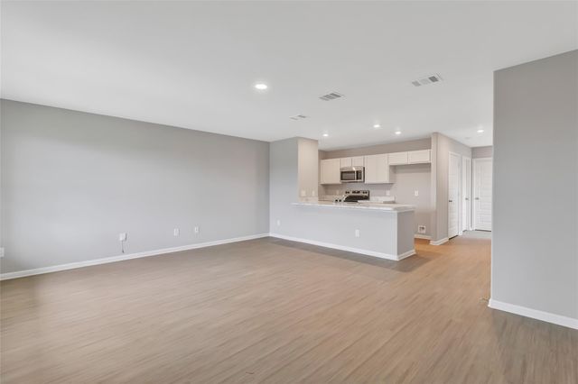 1561 Road 5708, Cleveland, TX 77327
