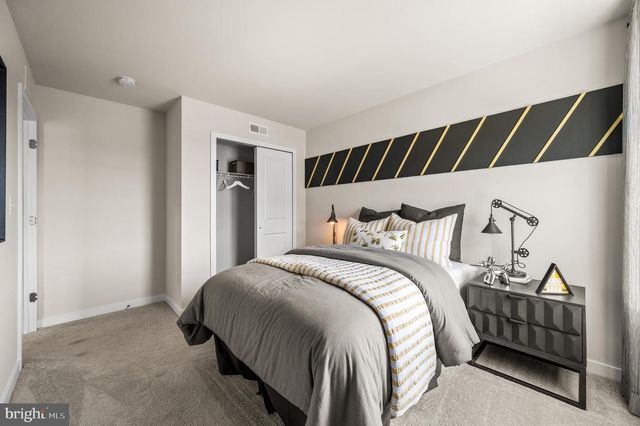 35 ANDERSON DR, Bridgeport, PA 19405