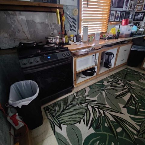 1907 Fletcher St Street N, Houston, TX 77009