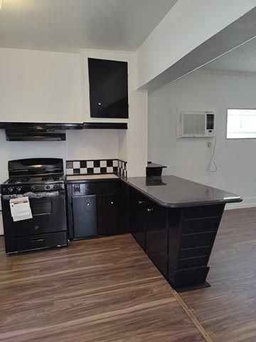 1907 Fletcher St Street N, Houston, TX 77009