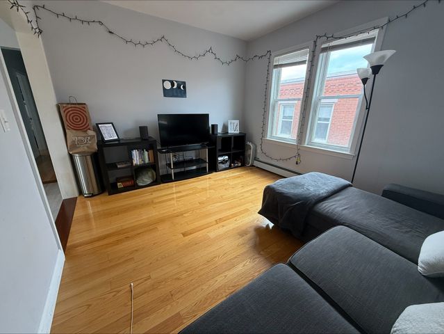 29 Waverly St 2, Boston, MA 02135