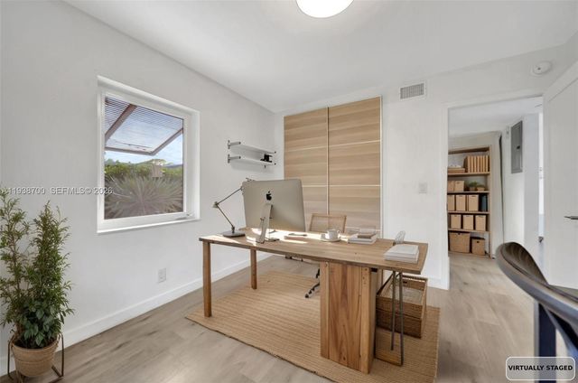 2304 SE 13th Ct, Pompano Beach, FL 33062