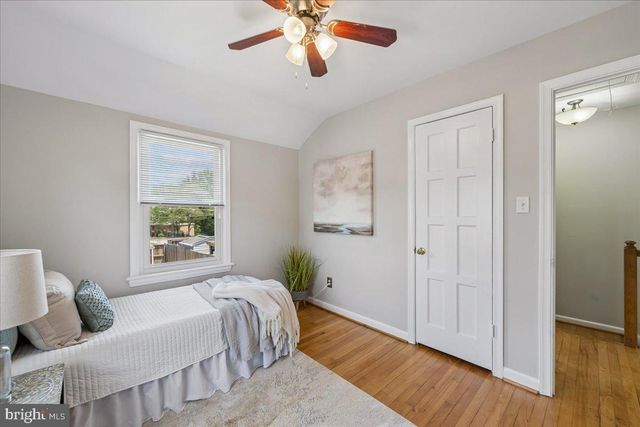 2612 JEFFERSON DR, Alexandria, VA 22303