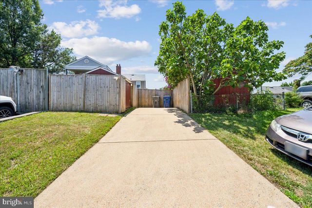 2612 JEFFERSON DR, Alexandria, VA 22303