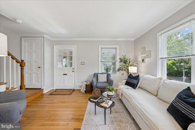 2612 JEFFERSON DR, Alexandria, VA 22303