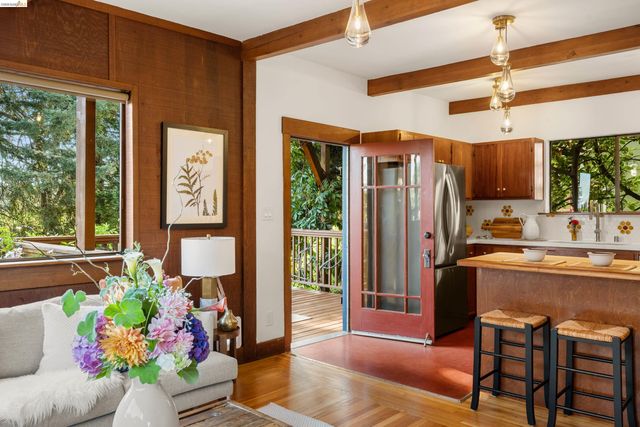 1418 Milvia St, Berkeley, CA 94709